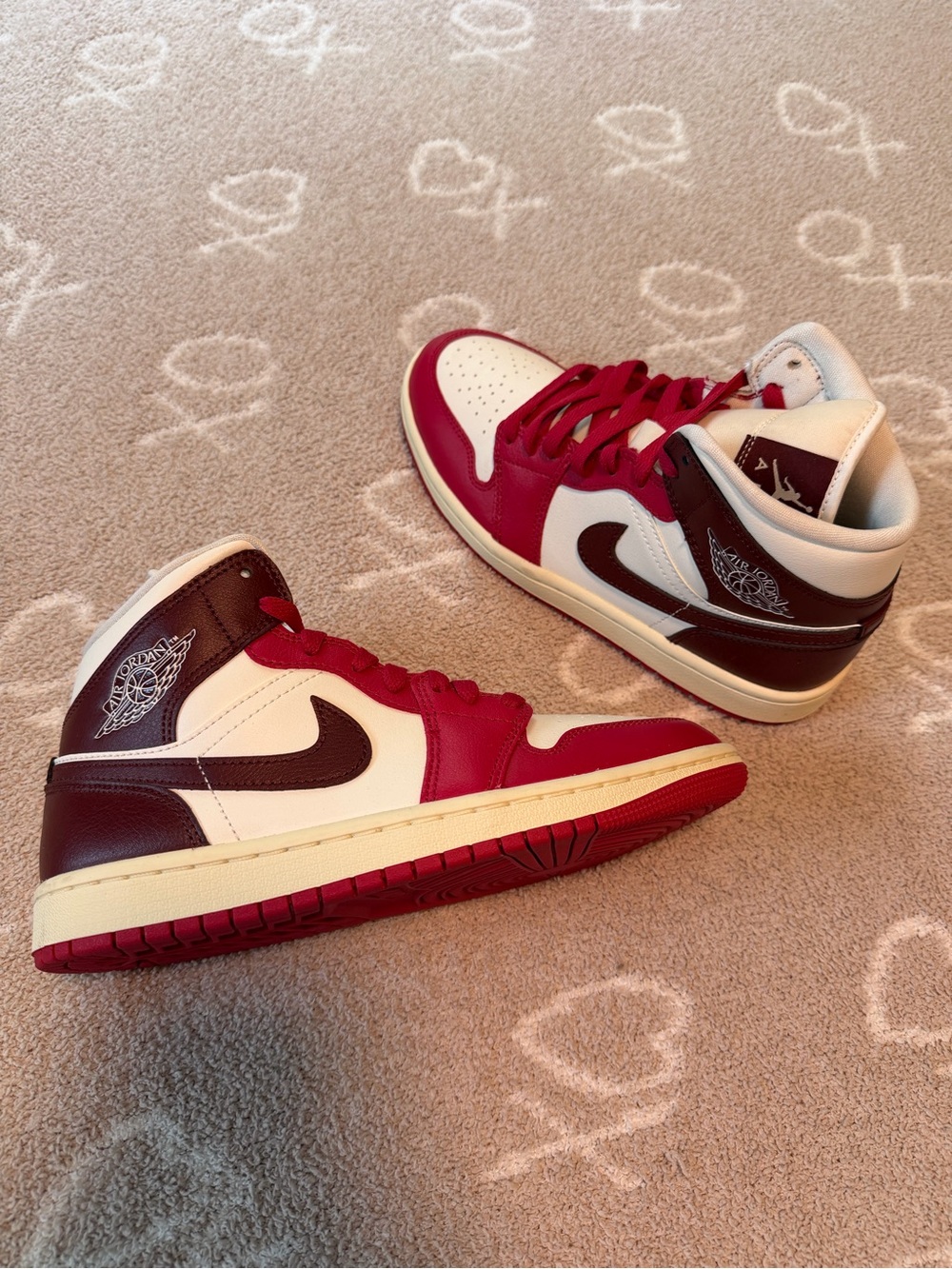 Nike Air Jordan 1 Mid White, Red & Burgundy Retro